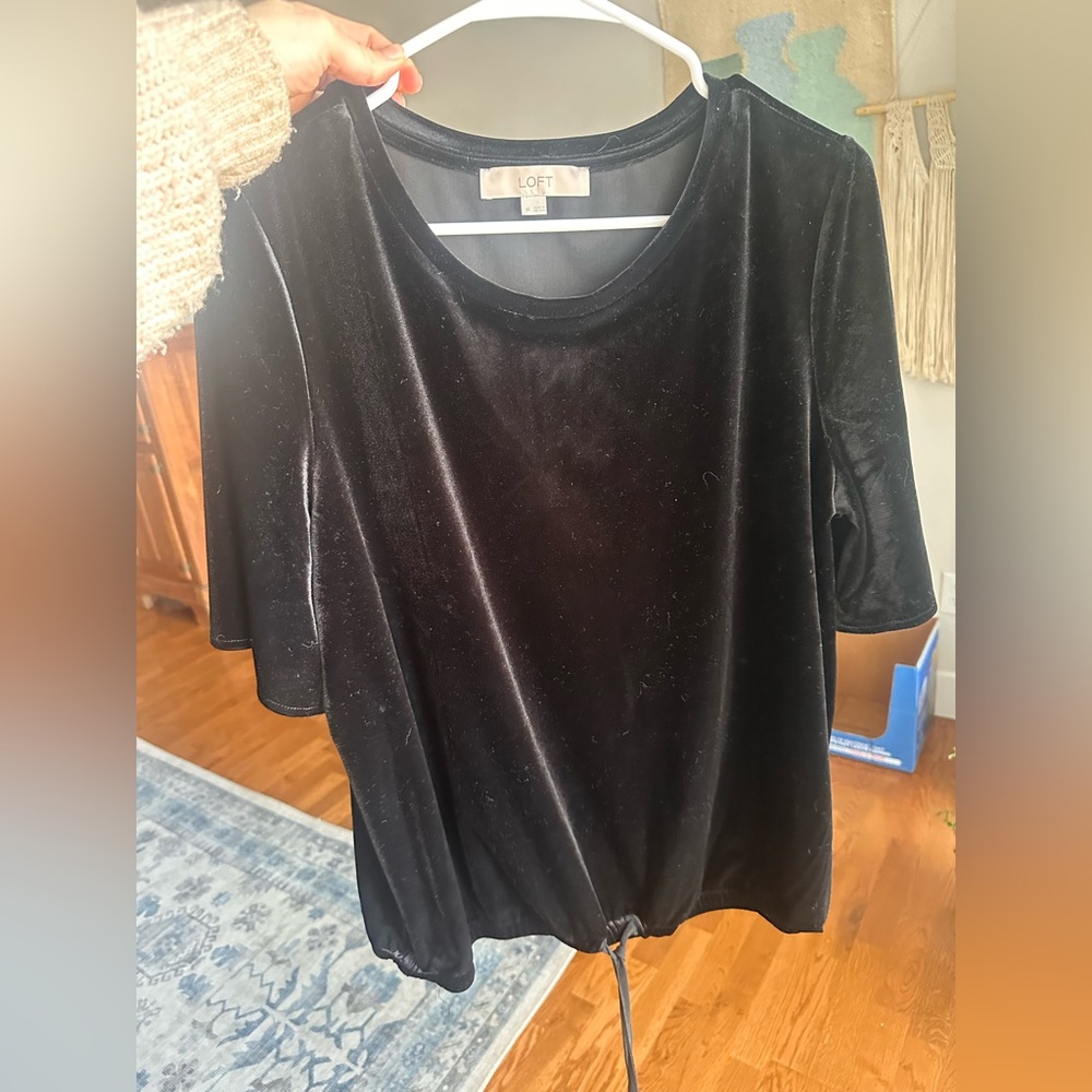 LOFT Black Short Sleeve Velvet Tee